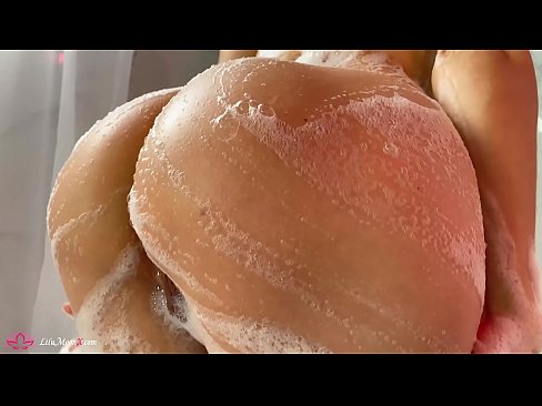 ❤️ Brünette masturbiert Muschi mit Vibrator zu intensivem Orgasmus in der Dusche Beautiful porn bei de.123sex.ru ☑